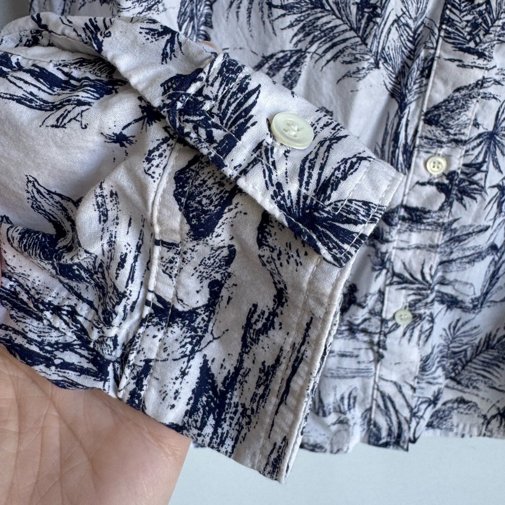 J. McLaughlin White and Blue Tropical Button-Down Shirt - Picture 5 of 10